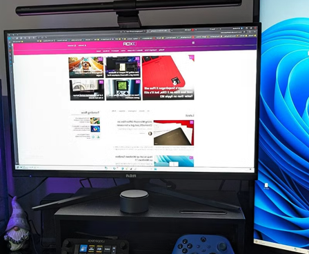 모니터 전면 디테일